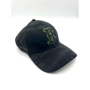 Boston Red Sox Cap Camo Memorial Day Cap MLB Hat Fitted Size Med-Large